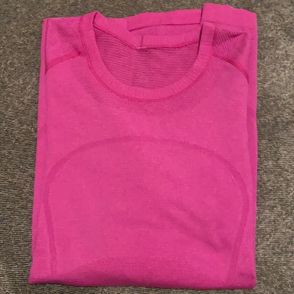 lululemon athletica Tops - Lululemon swiftly tech run long sleeves